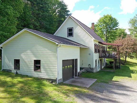 4th image of 46 Pine Hill Road
