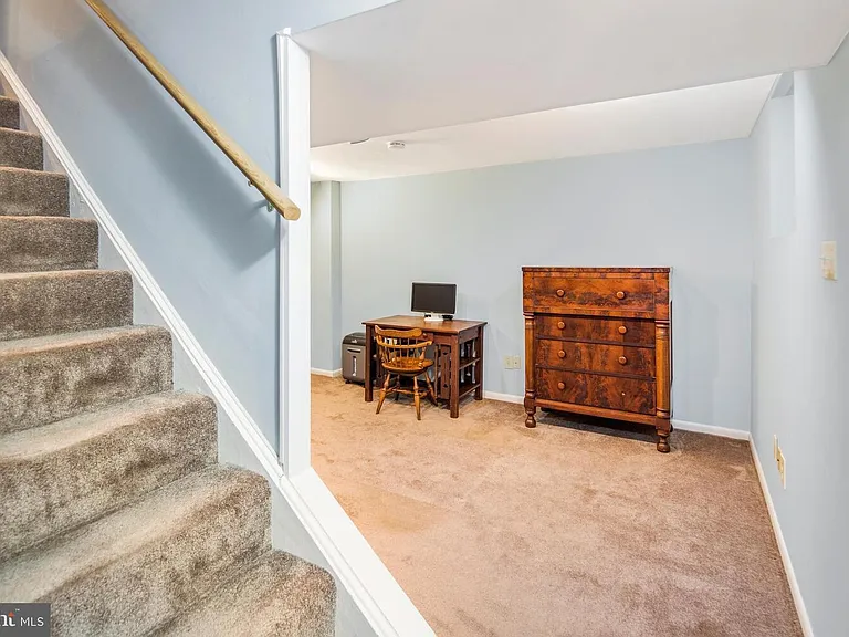 11408 Millport Cir — Photo 17
