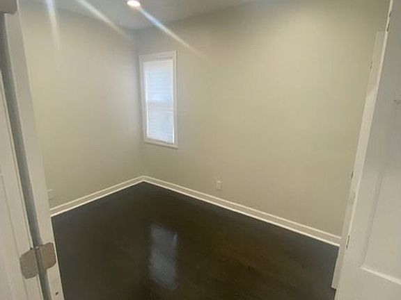 4th image of 4064 Washington St #2