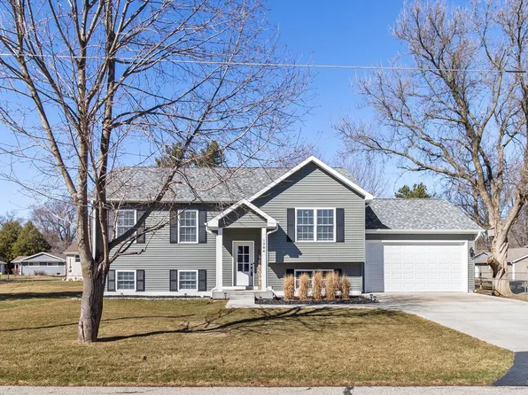 W1384 Fairview ROAD, Genoa City, WI 53128