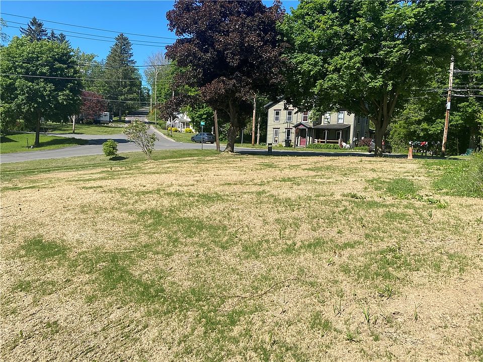 9 Elizabeth St Naples NY Zillow