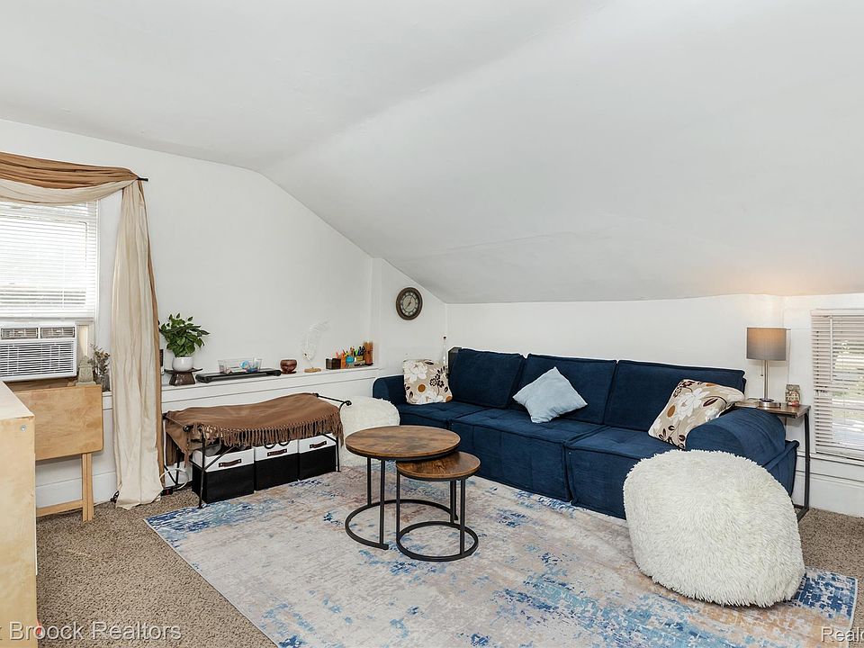 401 Pingree Blvd, photo 14