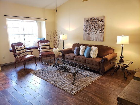 4th image of 3501 E Windsong Dr