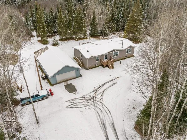 4697 S 22 Rd, South Range, WI 54874