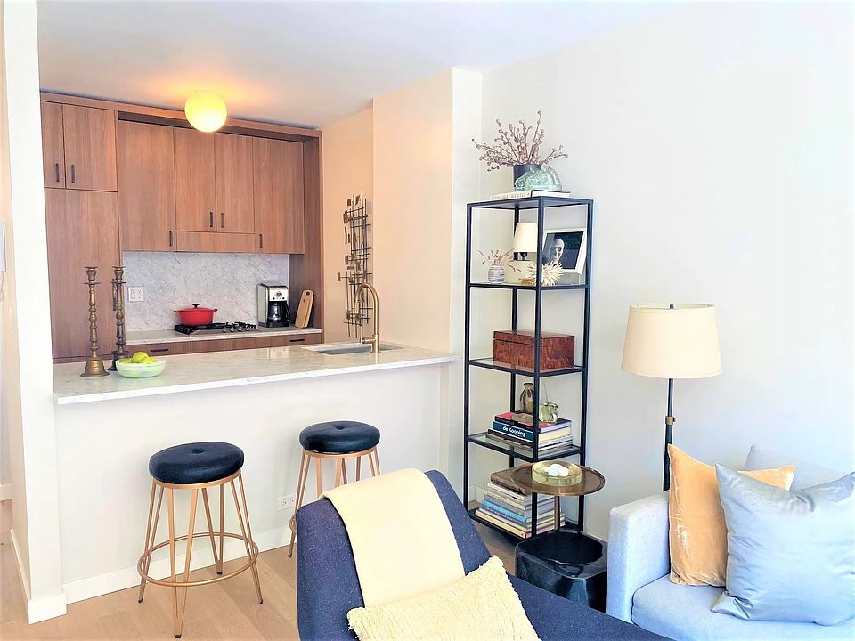 1st image of 393 W 49th St APT 3A