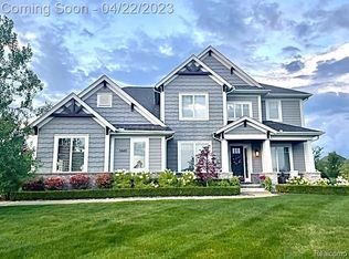 3660 Bridport Ln, Oakland, MI 48363
