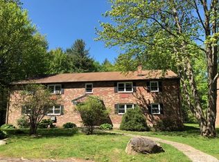 11-13 Meeting House Rd APT A22, Barkhamsted, CT 06063