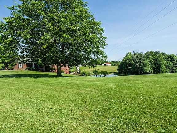 4th image of 27 Indian Springs Trce