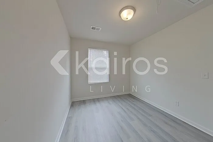 114 Tybo Dr — Photo 14
