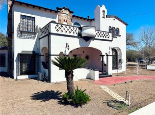 400 W Saint Charles Ave, San Diego, TX 78384