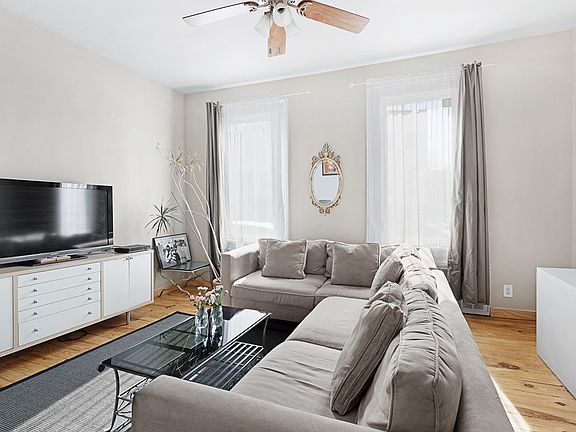 4th image of 241 22nd St #1