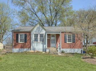 1430 E Duchesne Dr, Florissant, MO 63031