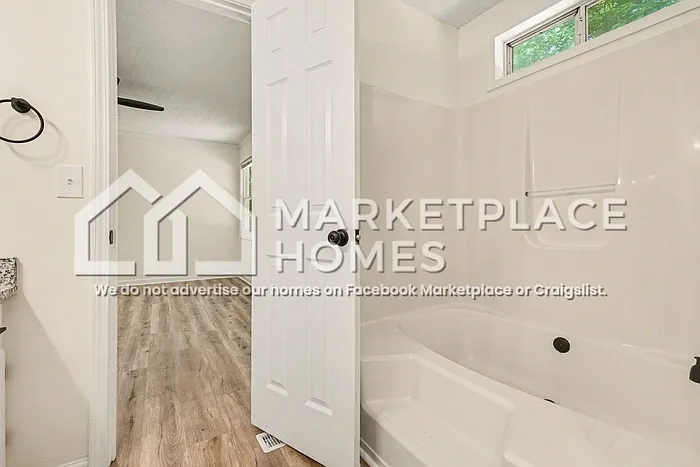 7335 Hunters Ridge Dr — Photo 10