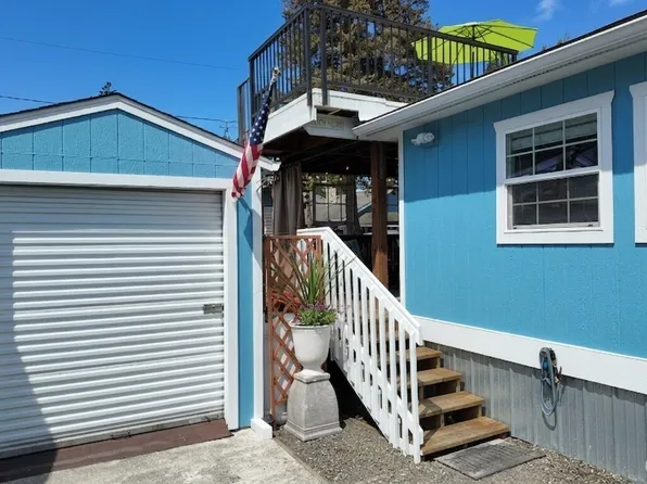 4830 Cedar Lane, Blaine, WA 98230