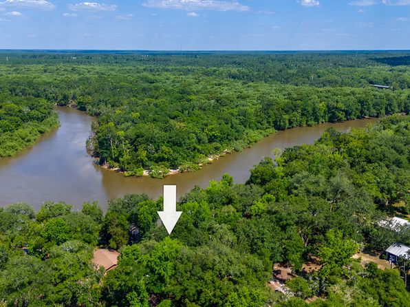 89 Howell Bluff Rd, Ponce De Leon, FL 32455