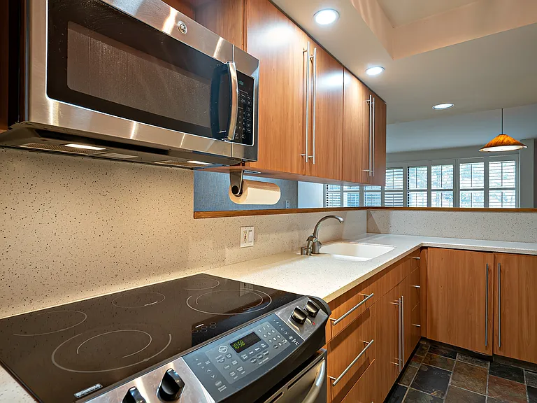 217 Prospect St #B2 — Photo 15