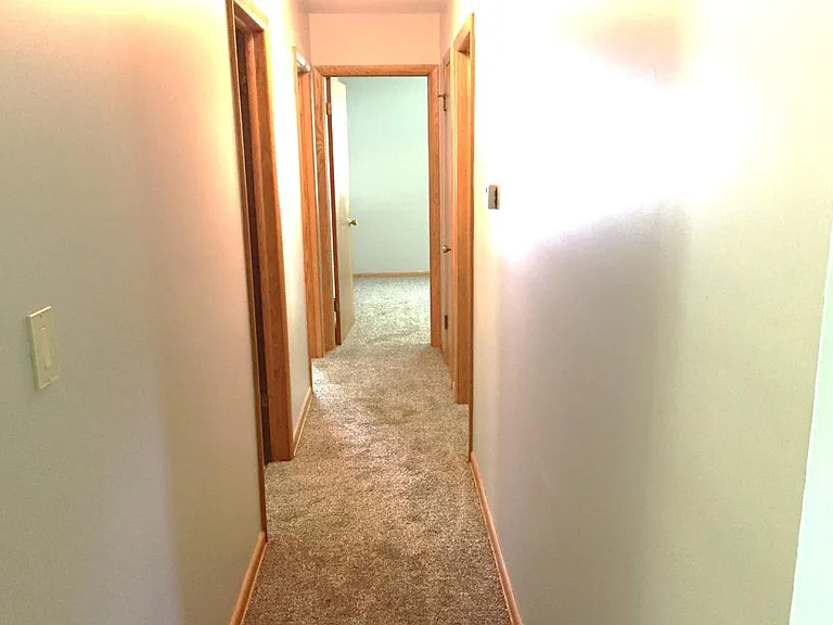 1809 Greensburg Rd — Photo 5