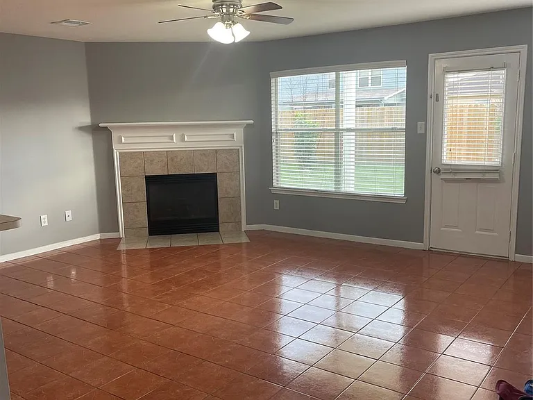 16939 Watering Oaks Ln — Photo 10