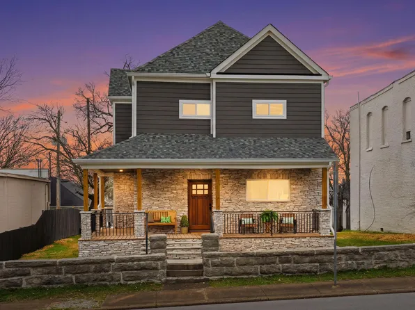 2004 McCallie Ave, Chattanooga, TN 37404