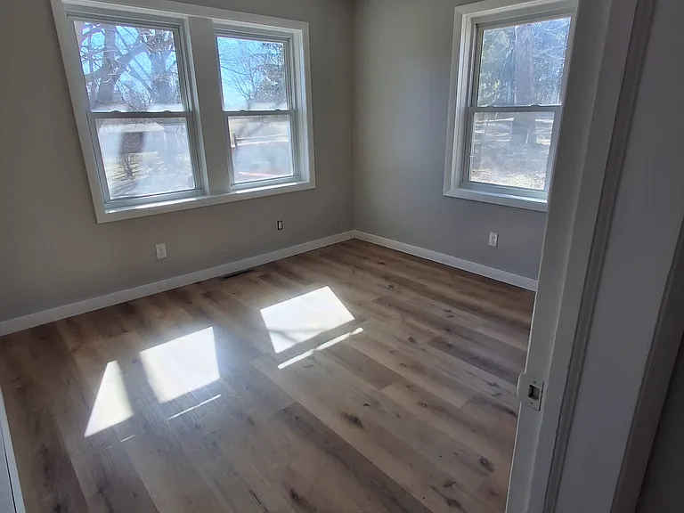 105 Orchard St — Photo 7