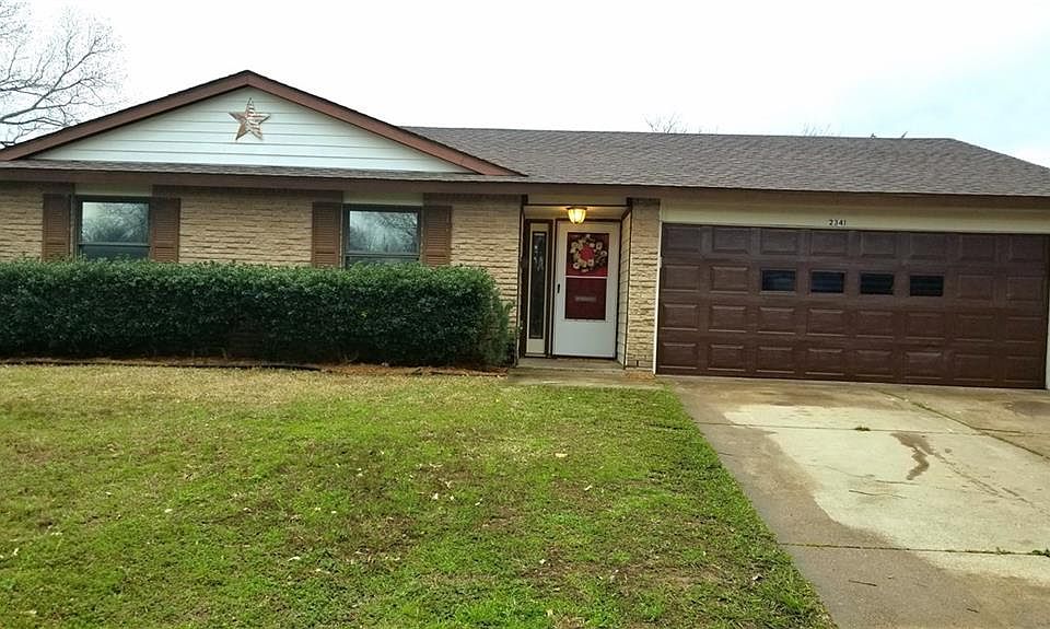 1st image of 2341 Narobi Pl