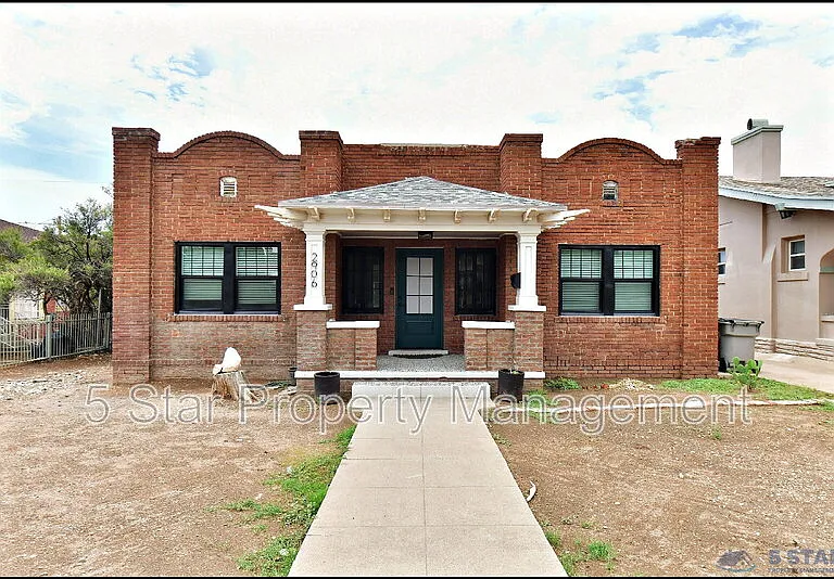 2906 Wheeling Ave — Photo 3