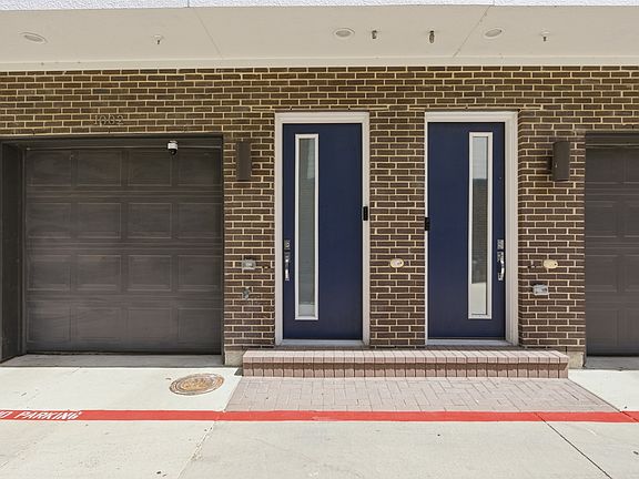 3rd image of 381 E Greenbriar Ln APT 1002