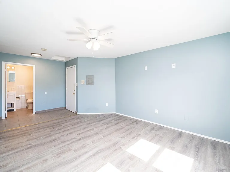 43 W 9th St #6 — Photo 13