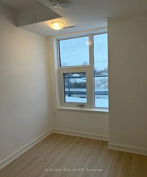 7437 Kingston Rd S #404B — Photo 3