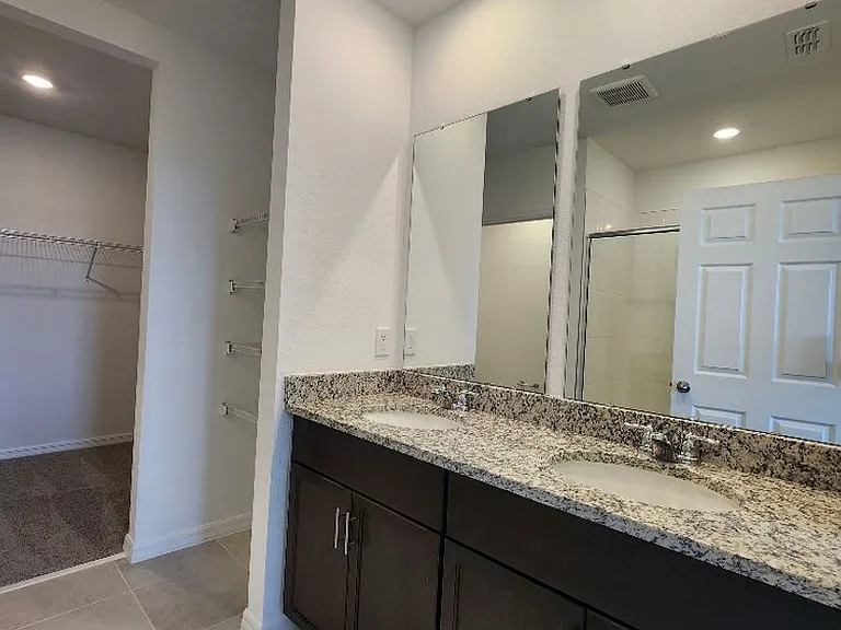 4442 Rapallo Ave — Photo 15