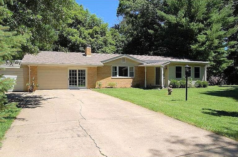 1st image of 1034 Pamela Cir