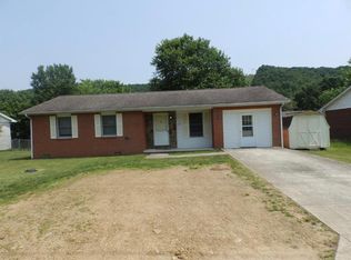 111 Justin Dr, Morehead, KY 40351