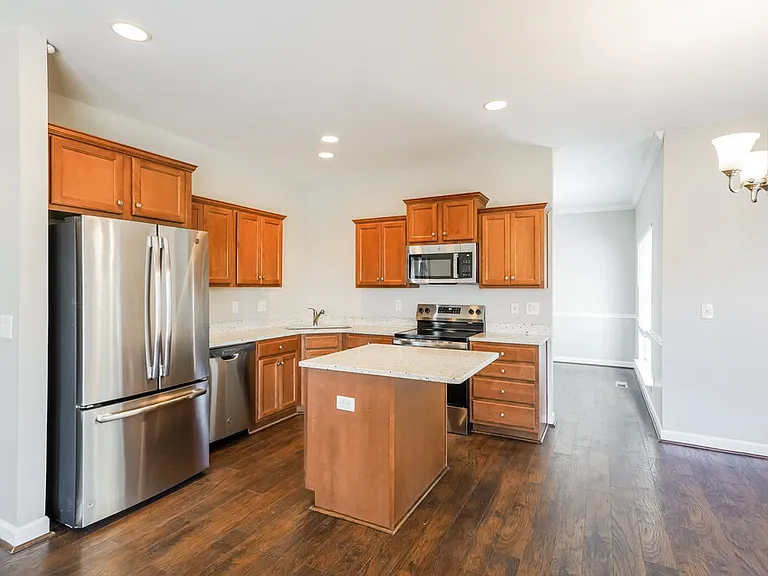 1245 Canyon Ridge Ct — Photo 6