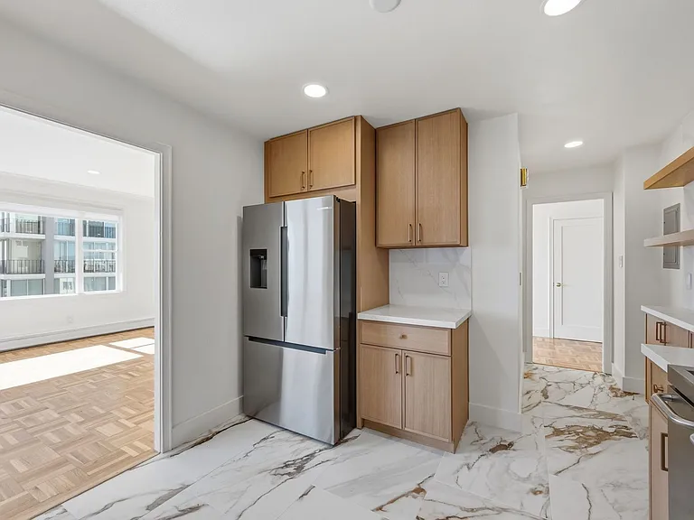 1310 Jones Street — Photo 54