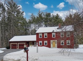 1 River Meadows Cir, Standish, ME 04084