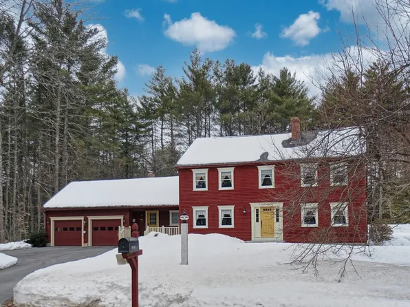 1 River Meadows Circle, Standish, ME 04085