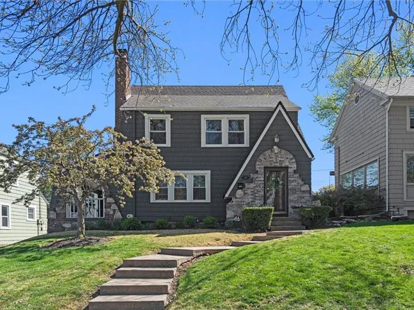 105 E 69th St, Kansas City, MO 64113