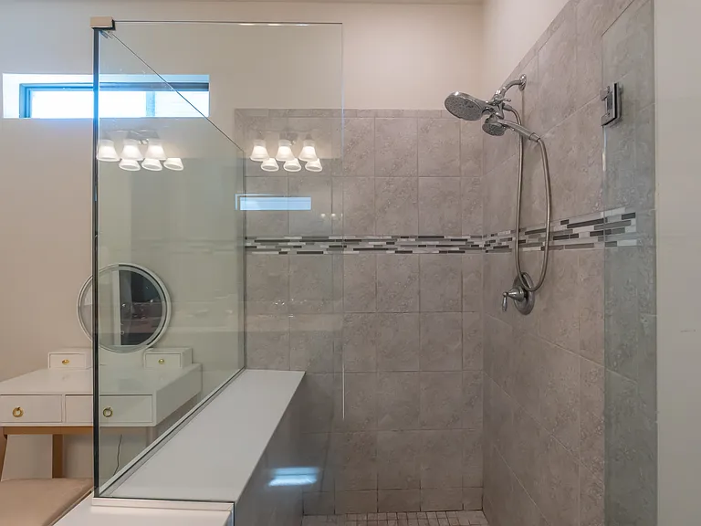7254 Wilton Dr — Photo 16