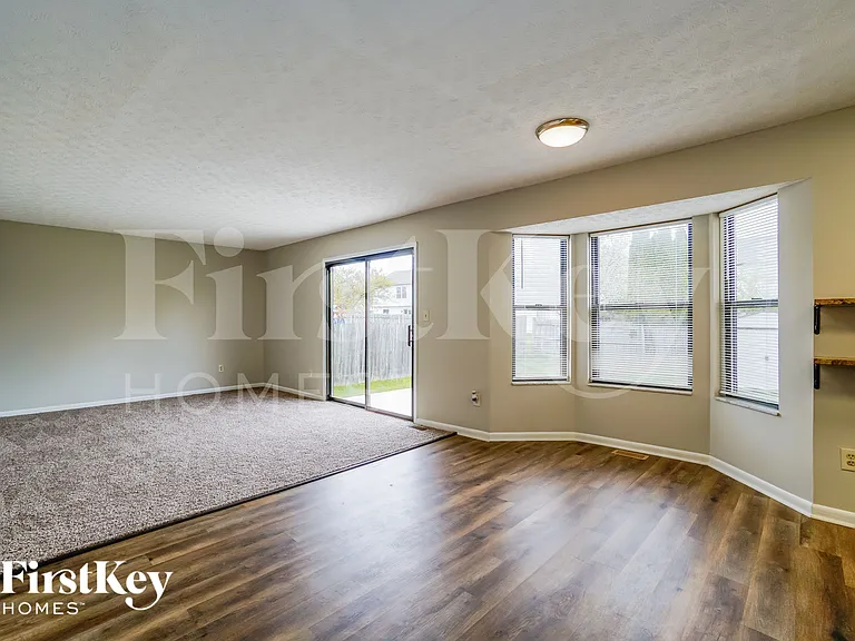 2824 Harnet Ct — Photo 7