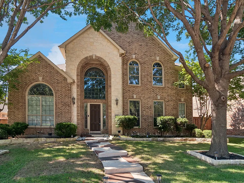 8323 Albritton Dr
