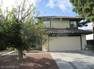 6421 Beechcrest Rd, Las Vegas, NV 89108