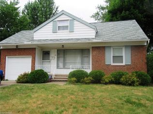 4191 Eastway Rd, South Euclid, OH 44121