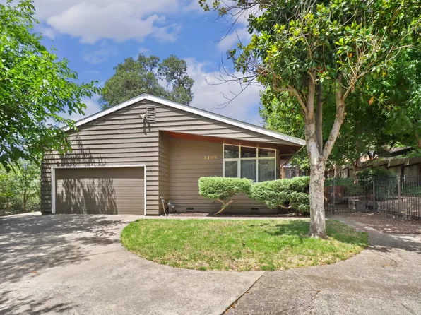 8109 Sacramento St, Fair Oaks, CA 95628