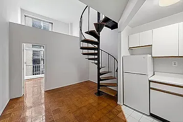 220 East 24th Street, #2D