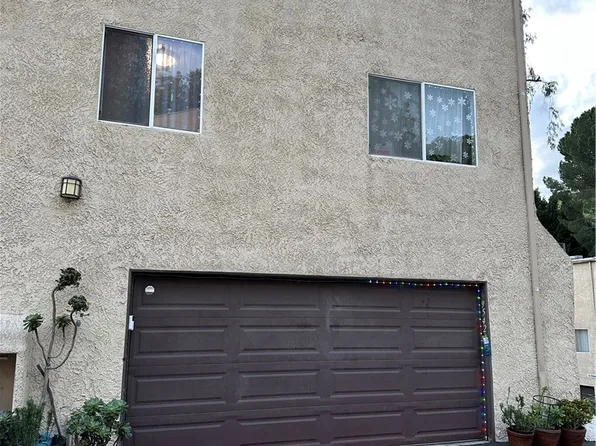 9542 Via Venezia, Burbank, CA 91504