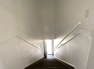 Two Bed, One Bath Apartment Located Downtown, Stockton, CA 95203