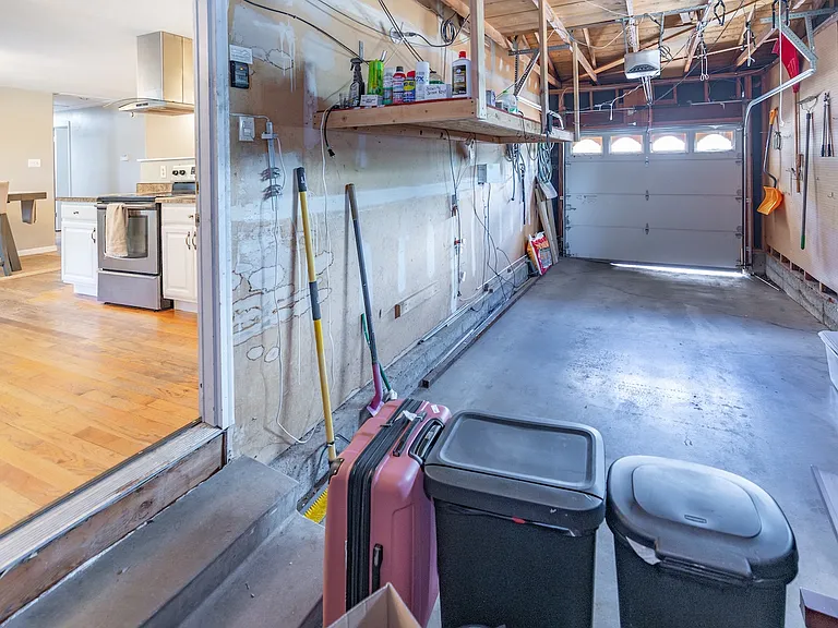 2900 S Jay St — Photo 25