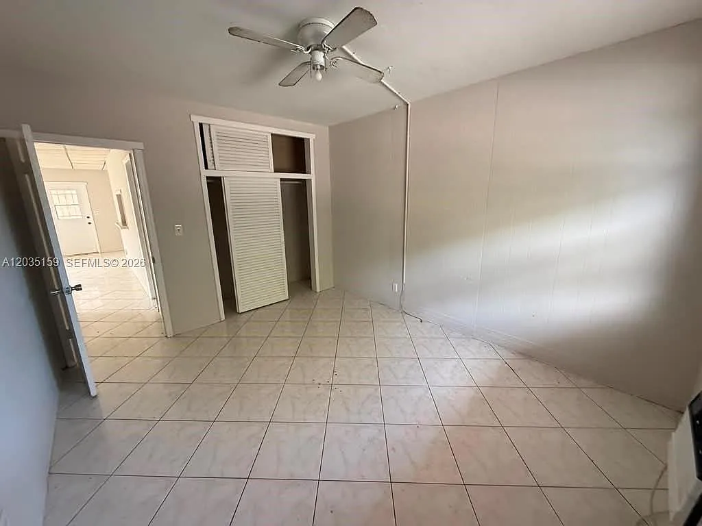 Town Colony Condo — Photo 1