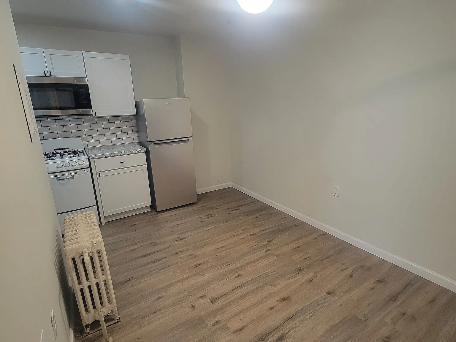 1 bed, $1,200 — Photo 3
