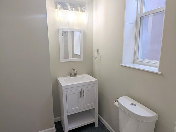 4th image of 3421 McKean Ave #2F